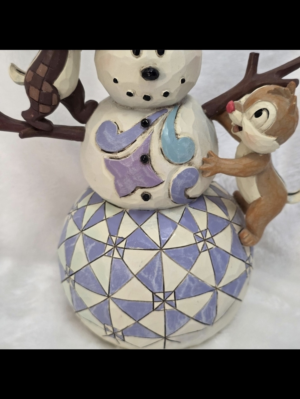 Jim Shore Disney Traditions Chip and Dale "Woodland Winter Wonderland" Figurine - Picture 4 of 12